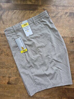NWT Nicklaus Mens 40/8 Golf Shorts Heathered Khaki Eco Choice